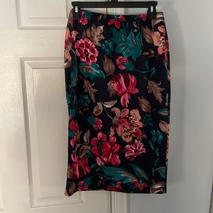 Floral print pencil skirt